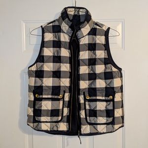 J Crew Excursion vest navy and white size large